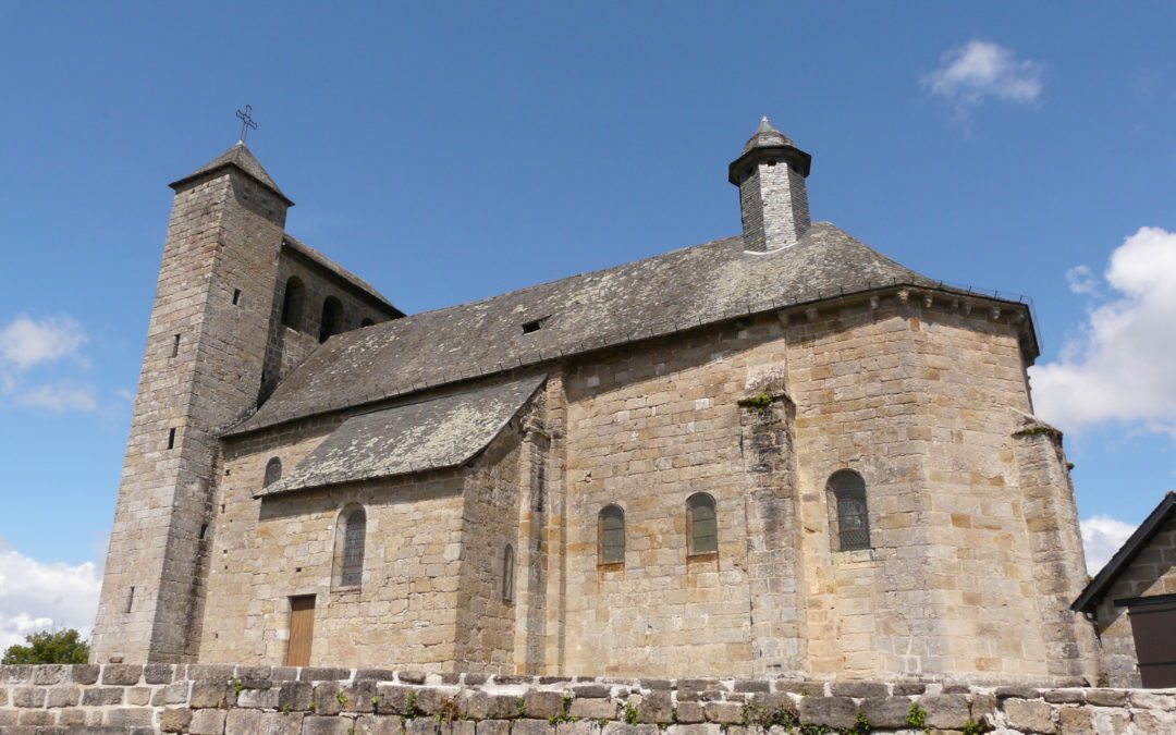 Noalhas, glèisa parroquiala
